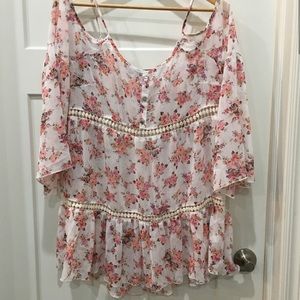 LIVING DOLL cold shoulder floral bell sleeve top